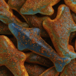 Gomitas de tiburon con chile